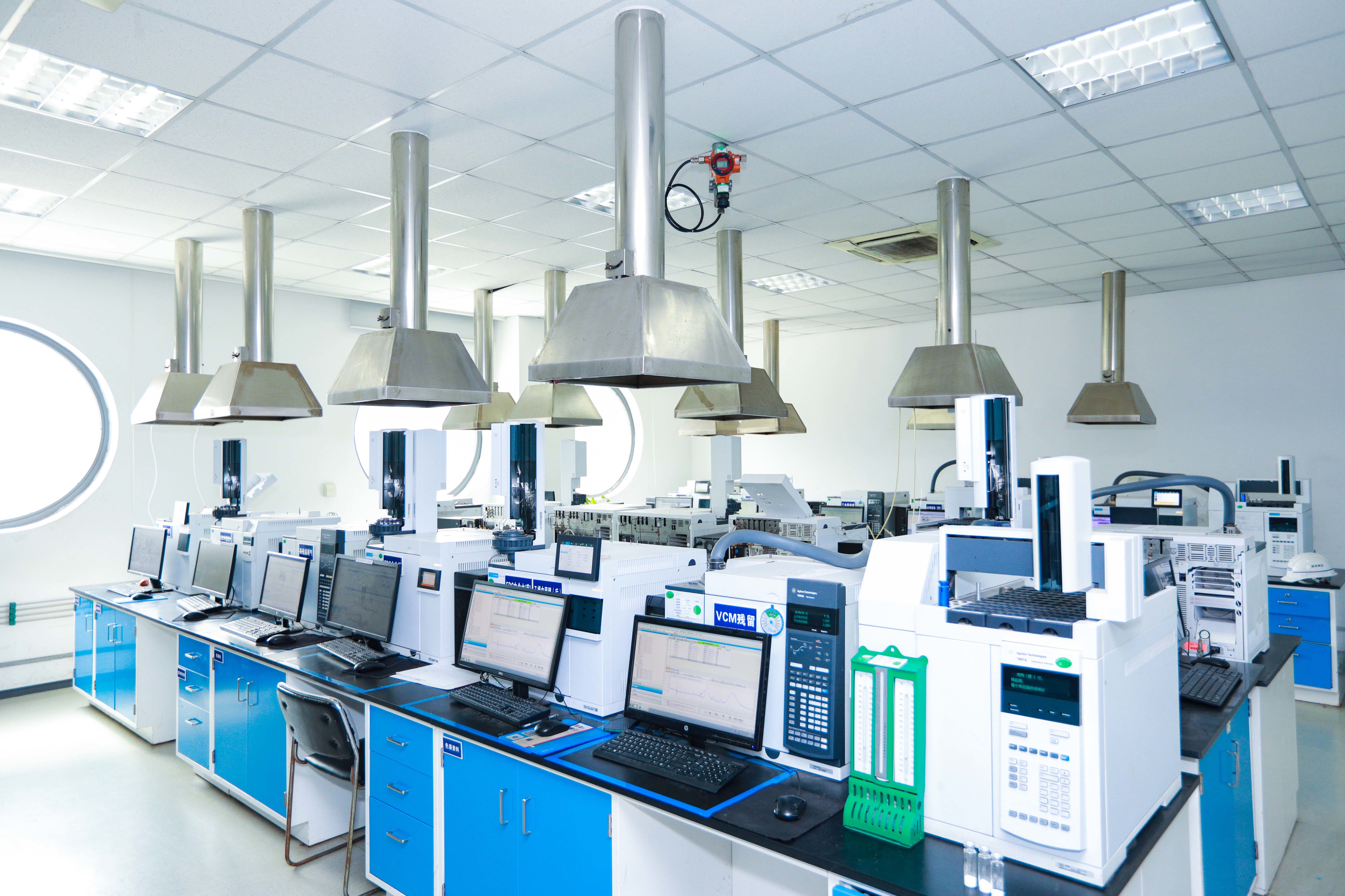 海灣化學(xue)實驗室通過(guo)CNAS擴項評複審(shen)