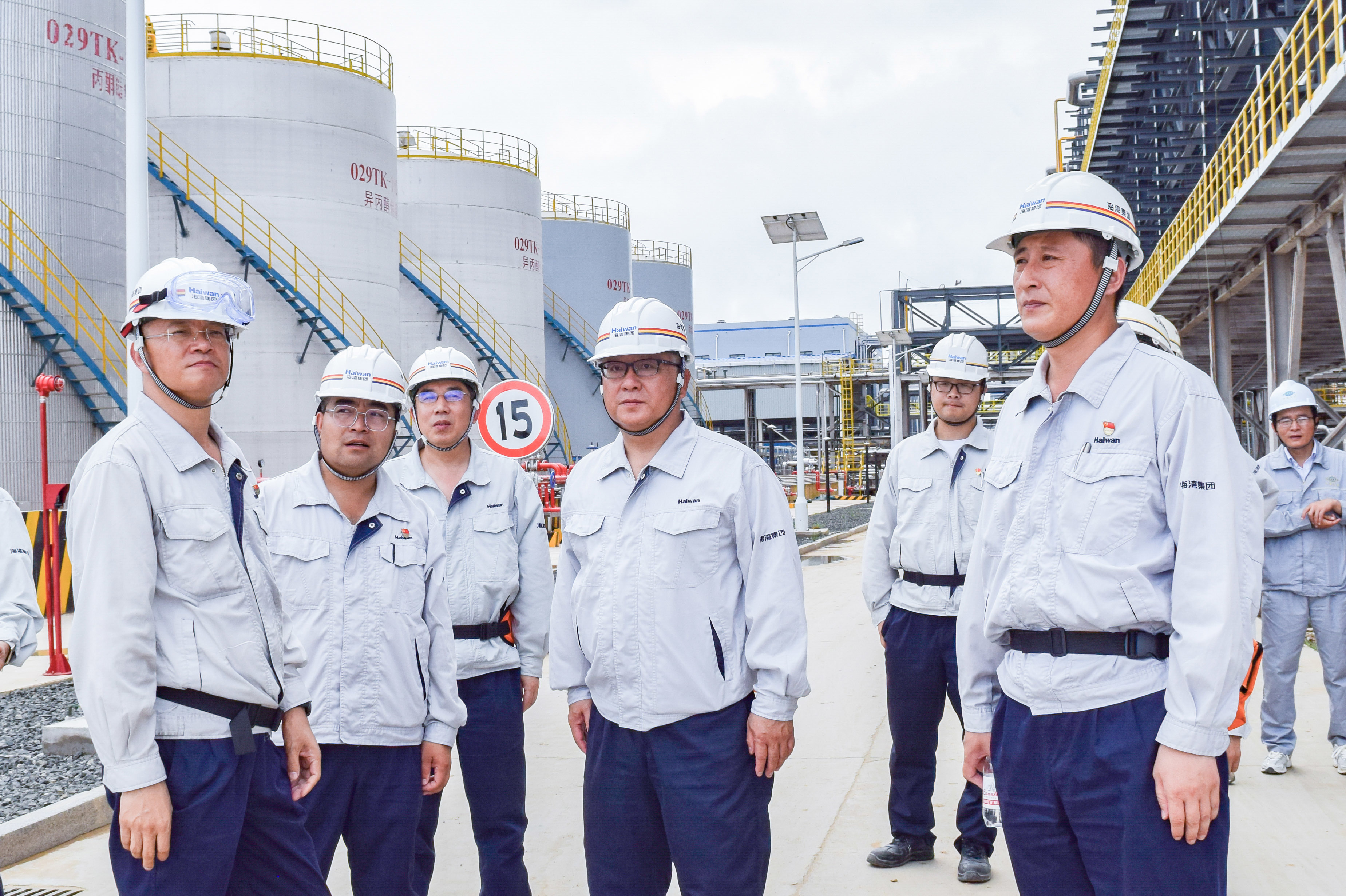 李明董事(shì)長帶隊檢查(chá)安全生産工(gōng)作